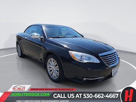 2013 Chrysler 200 Limited