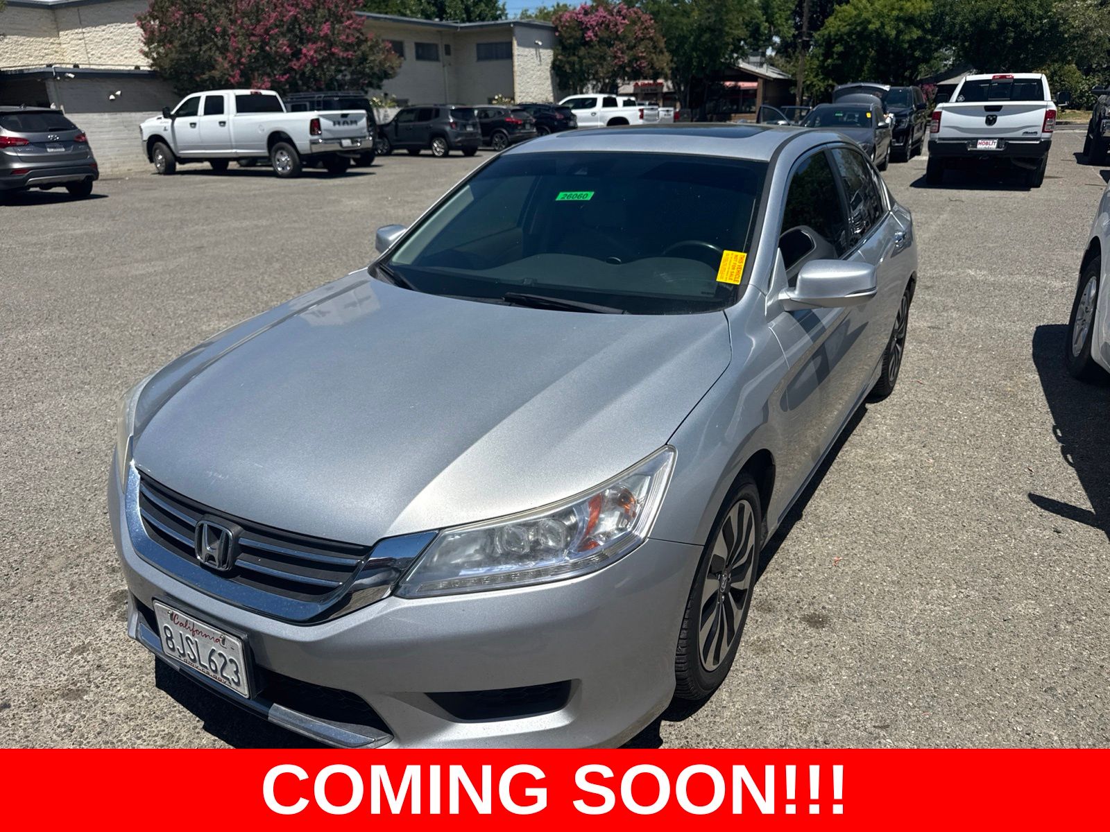 2014 Honda Accord Hybrid Touring's photo