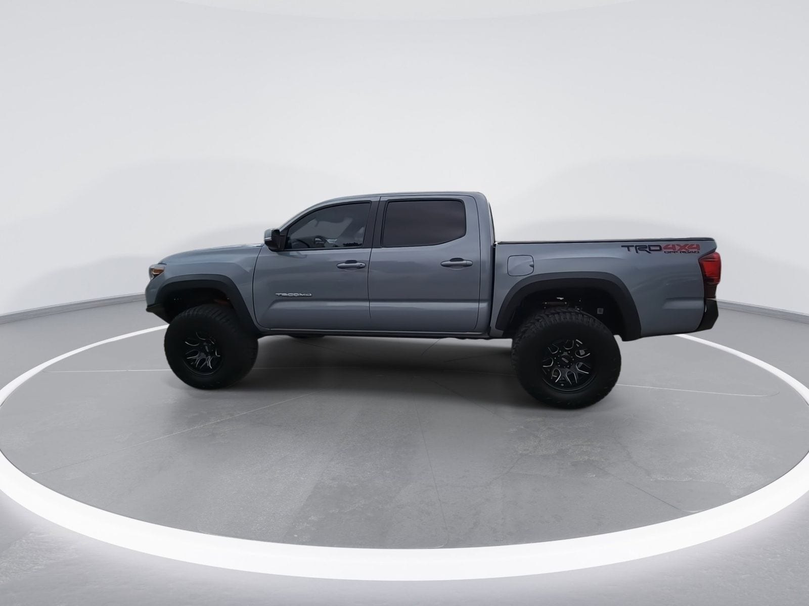 2019 Toyota Tacoma TRD Off-Road V6 photo 4