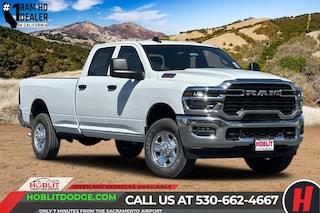 2025 Ram 3500 TRADESMAN CREW CAB 4X4 8' BOX Pickup