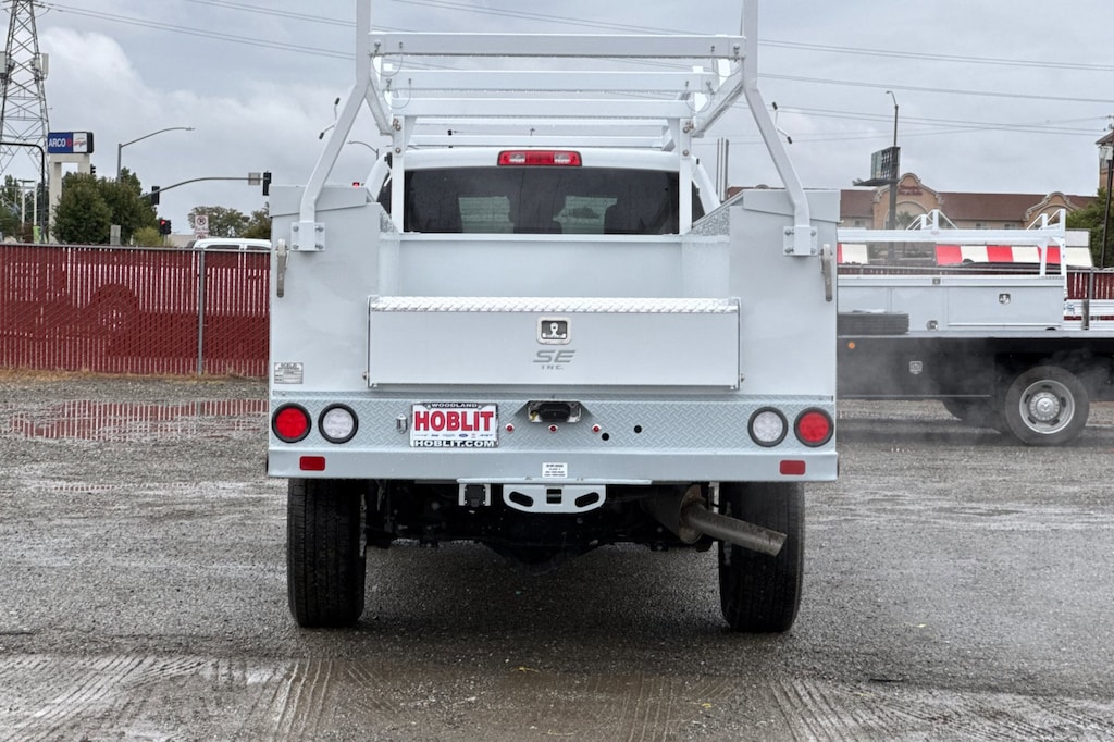 New 2026 Ram 2500 TRADESMAN CREW CAB 4X4 8' BOX Pickup