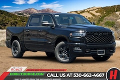 2025 Ram 1500 TRADESMAN CREW CAB 4X4 5'7 BOX Pickup
