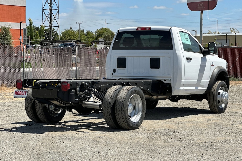 New 2025 Ram 4500 Chassis Cab 4500 TRADESMAN CHASSIS REGULAR CAB 4X4 84' CA Pickup