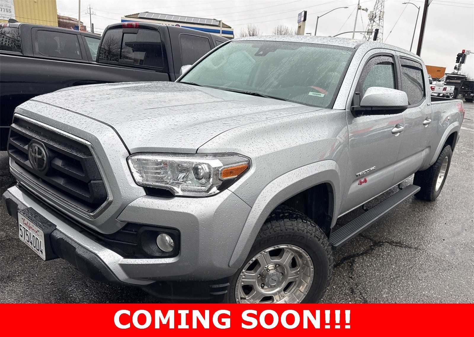 2022 Toyota Tacoma SR5's photo