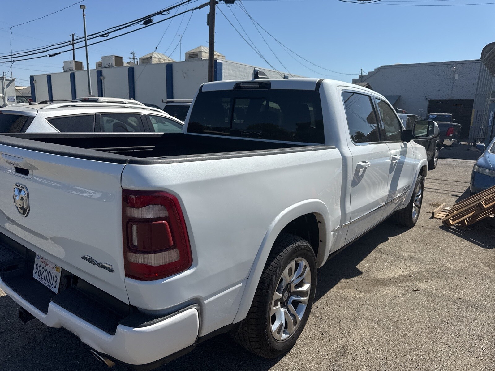 2023 Ram 1500 Limited photo 3