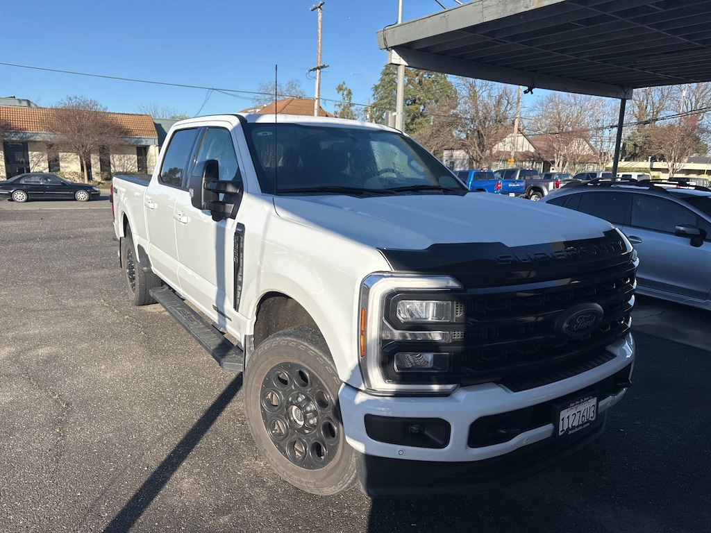 Used 2024 Ford F-350SD Lariat Truck