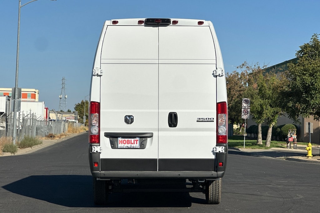 New 2026 Ram ProMaster PROMASTER 3500 SLT CARGO VAN SUPER HIGH ROOF 159' Cargo Van
