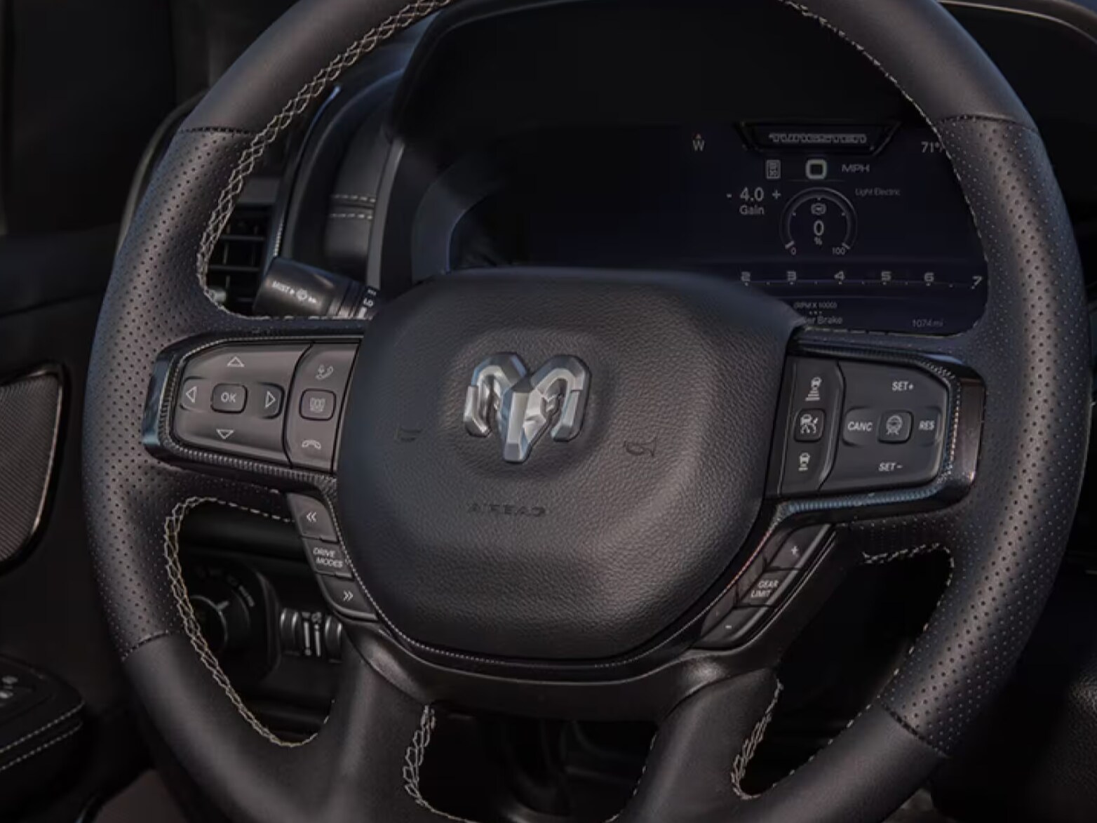 2025%20Ram%201500%20Steering%20Wheel.png