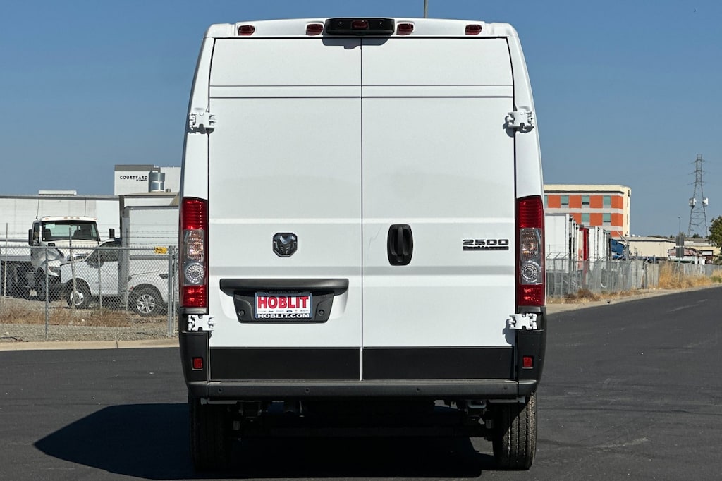 New 2026 Ram ProMaster PROMASTER 2500 SLT CARGO VAN HIGH ROOF 159' WB Cargo Van