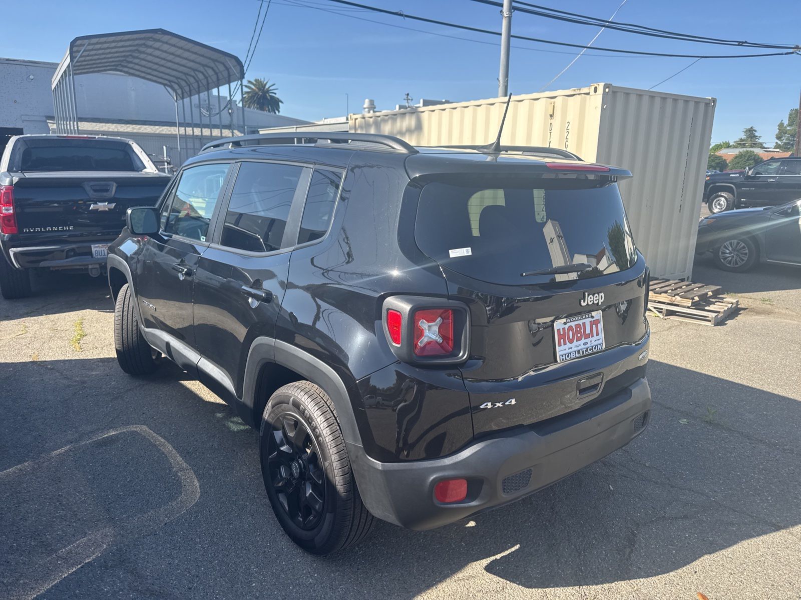 2018 Jeep Renegade Latitude photo 2