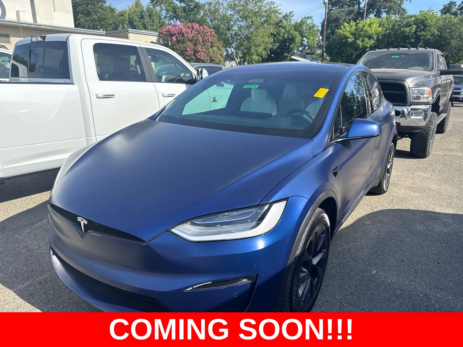 2023 Tesla Model X Long Range's photo