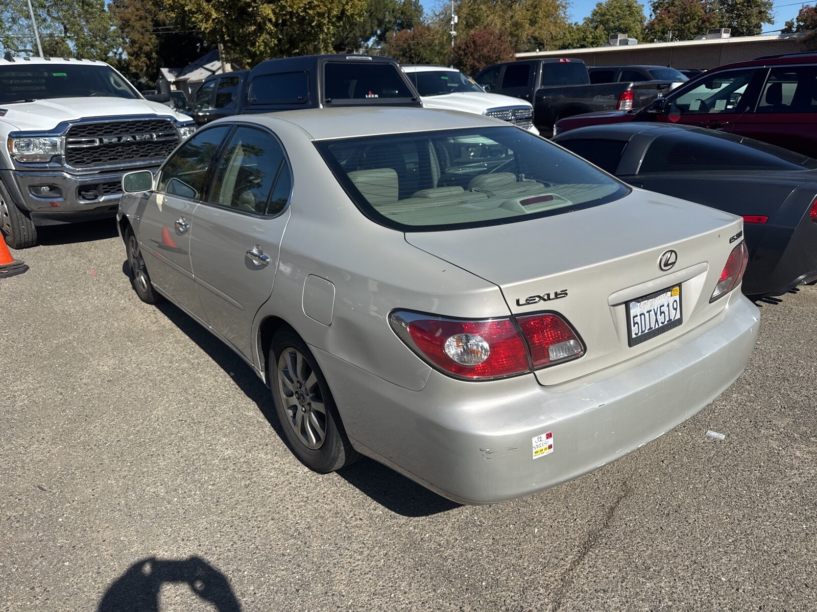 2003 Lexus ES 300 photo 2