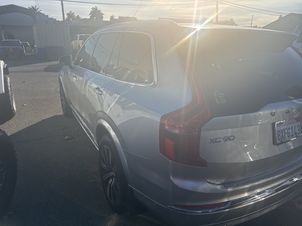 2021 Volvo XC90 Recharge T8 Inscription photo 3