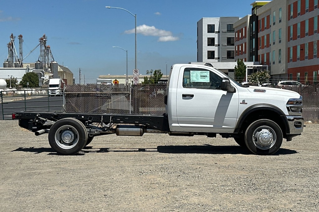 New 2025 Ram 5500 Chassis Cab 5500 TRADESMAN CHASSIS REGULAR CAB 4X2 84' CA Pickup