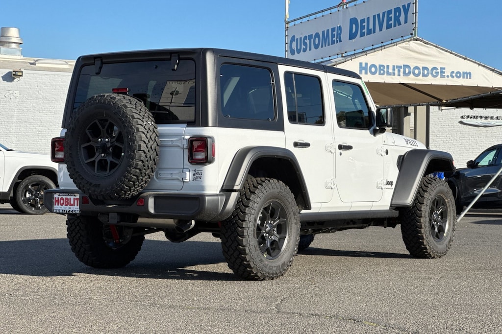 New 2026 Jeep Wrangler 4-DOOR WILLYS Sport Utility