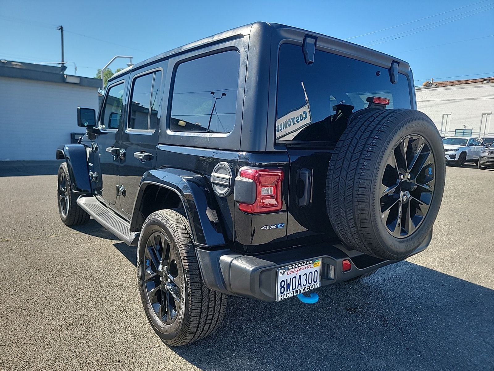 2023 Jeep Wrangler Sahara 4xe photo 4