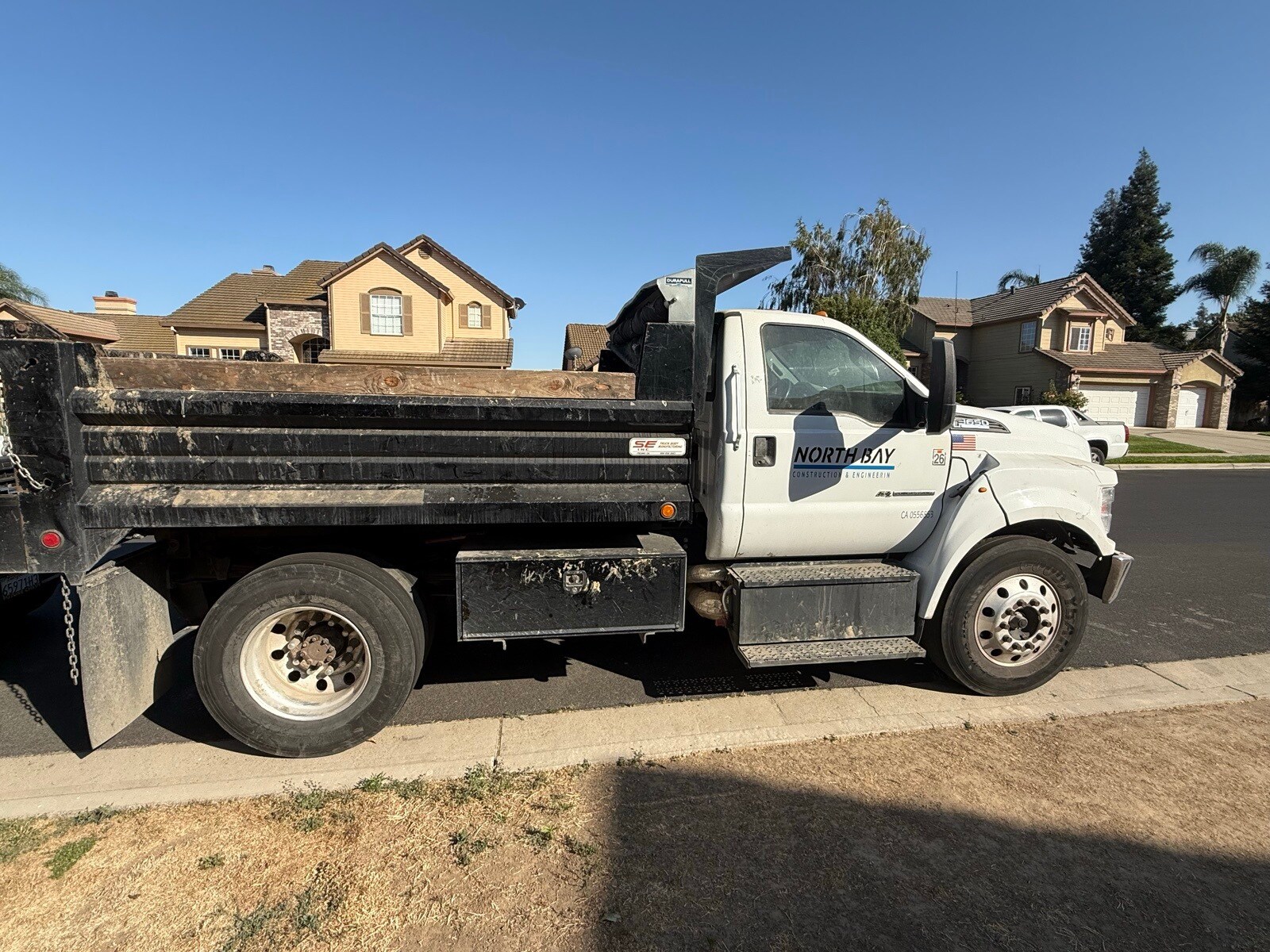 2022 Ford F-650 SuperCab photo 3