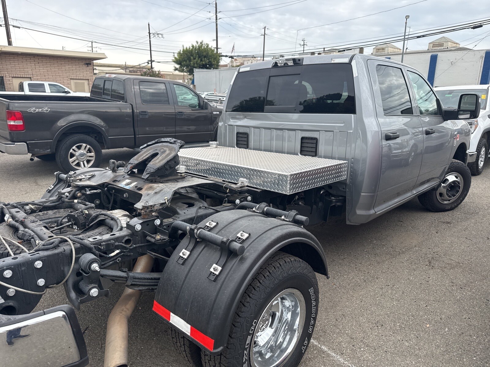 2024 Ram 3500 Tradesman photo 3