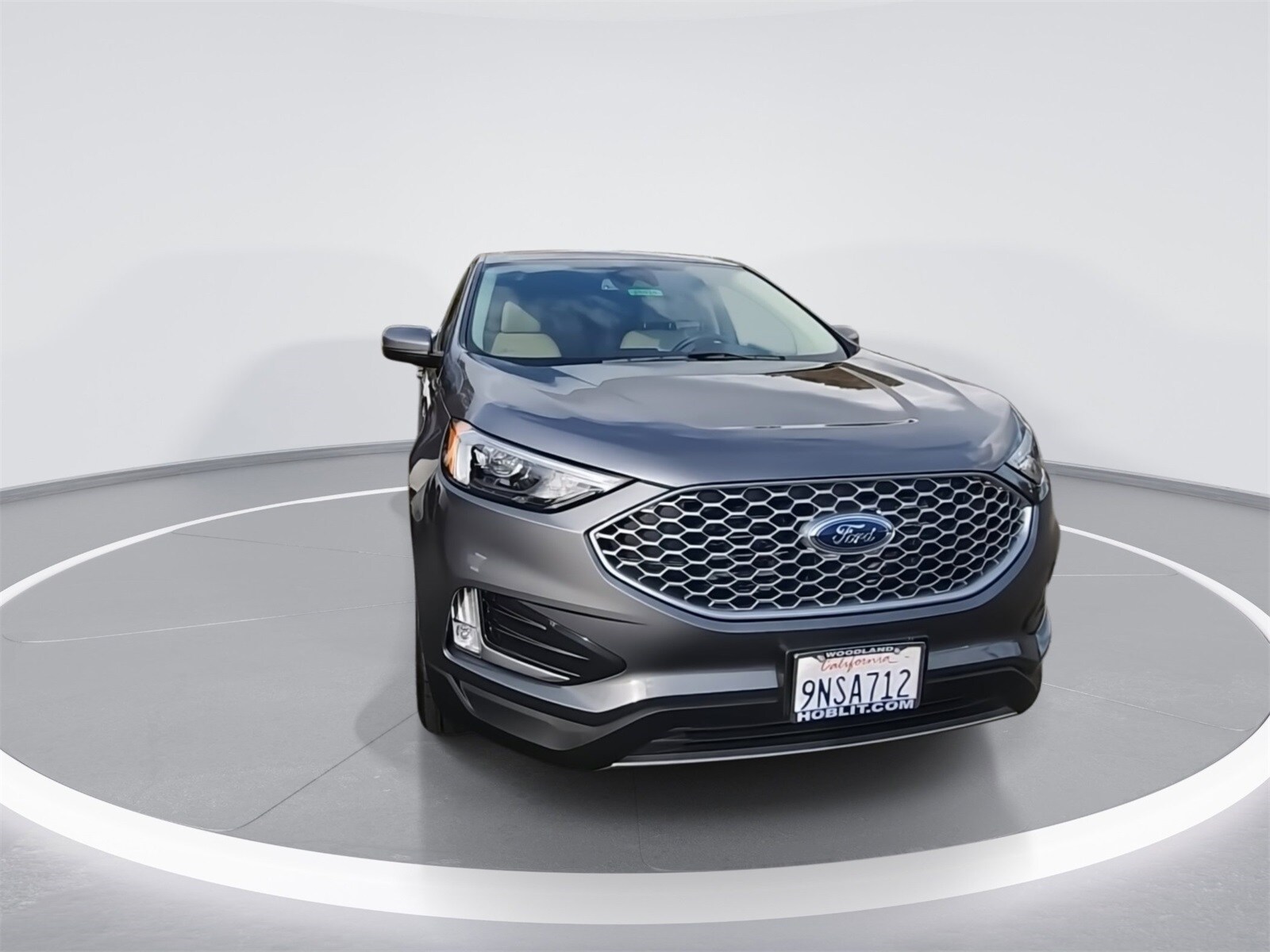 2024 Ford Edge SEL photo 3