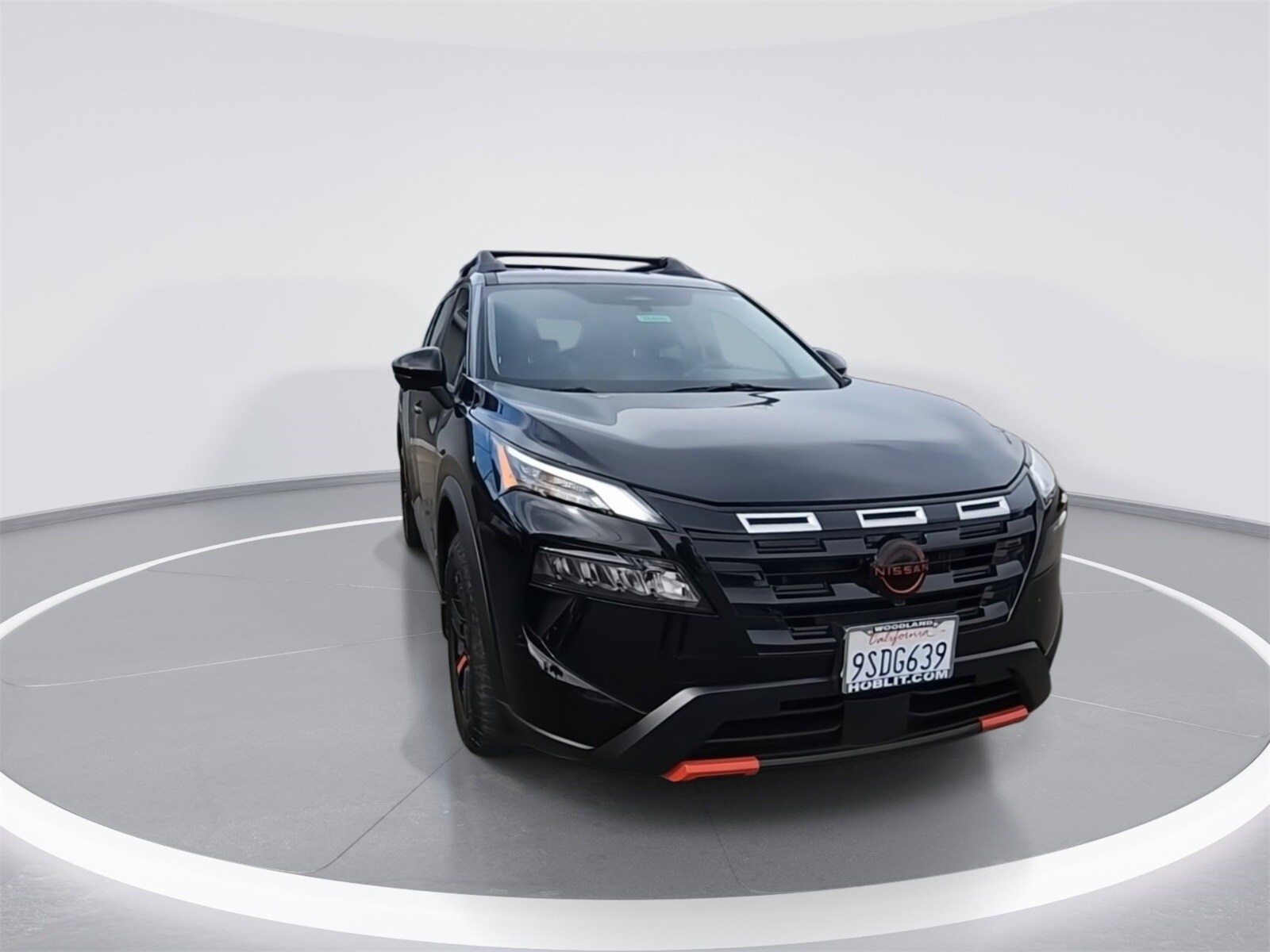 2025 Nissan Rogue SV photo 3