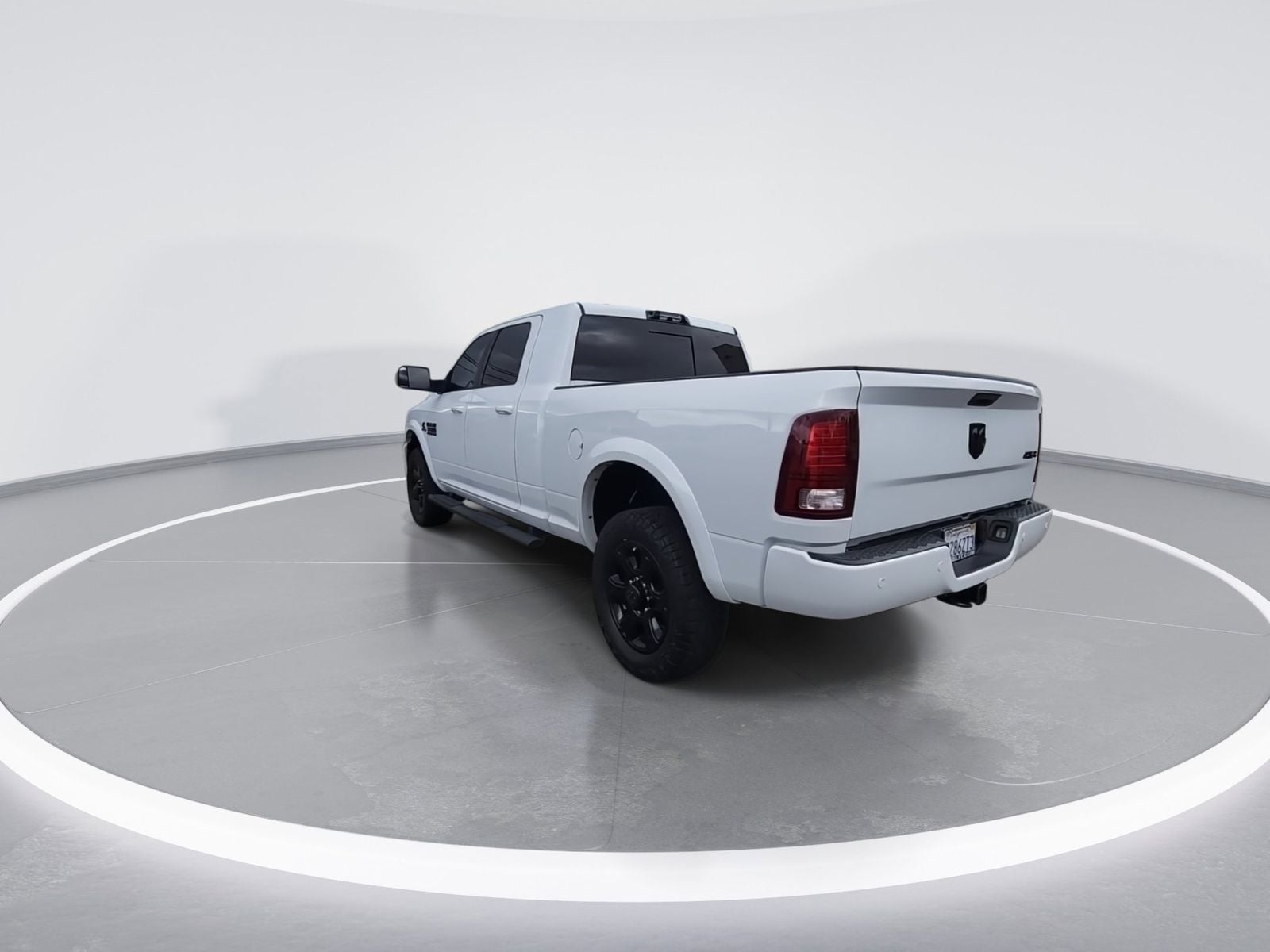 2018 Ram 3500 Laramie photo 5