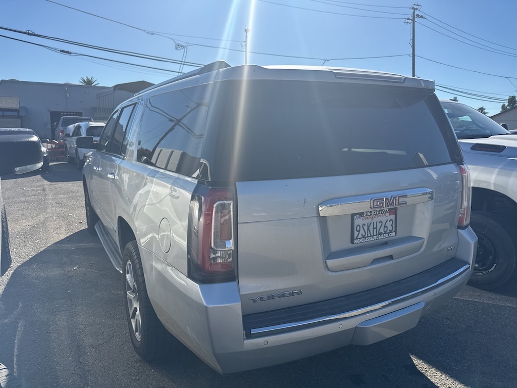 Used 2018 GMC Yukon XL Denali SUV