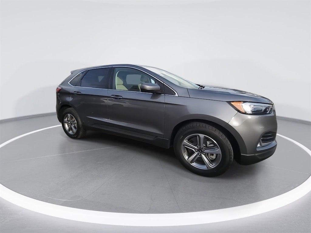 Used 2024 Ford Edge SEL SUV