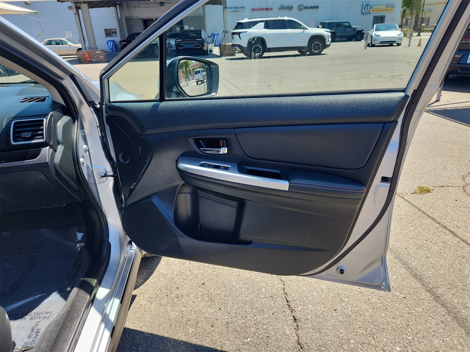 2016 Subaru Crosstrek Hybrid Touring photo 4