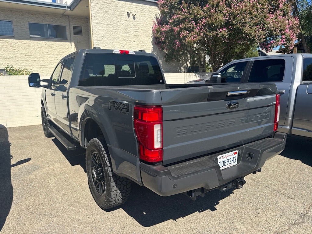 Used 2021 Ford F-250SD Lariat Truck