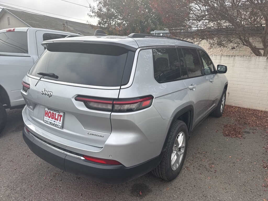 Used 2023 Jeep Grand Cherokee L Laredo SUV