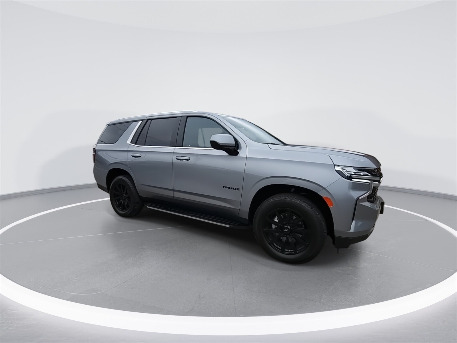 2023 Chevrolet Tahoe LS photo 2