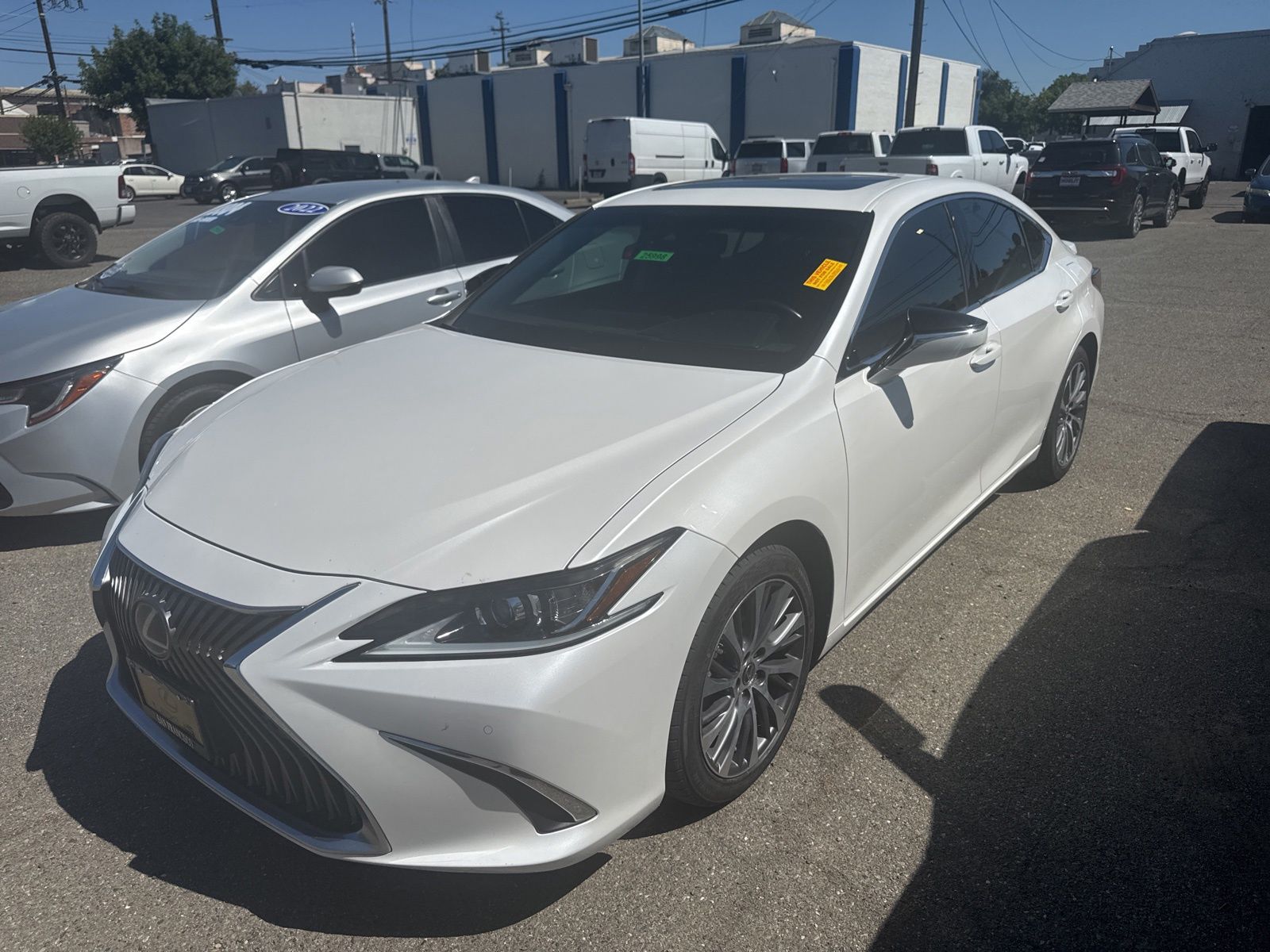 2019 Lexus ES 350 350's photo