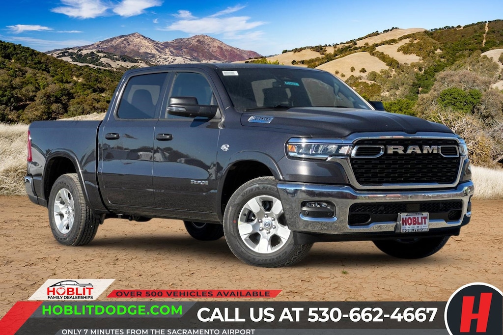 New 2026 Ram 1500 BIG HORN CREW CAB 4X4 5'7 BOX Pickup