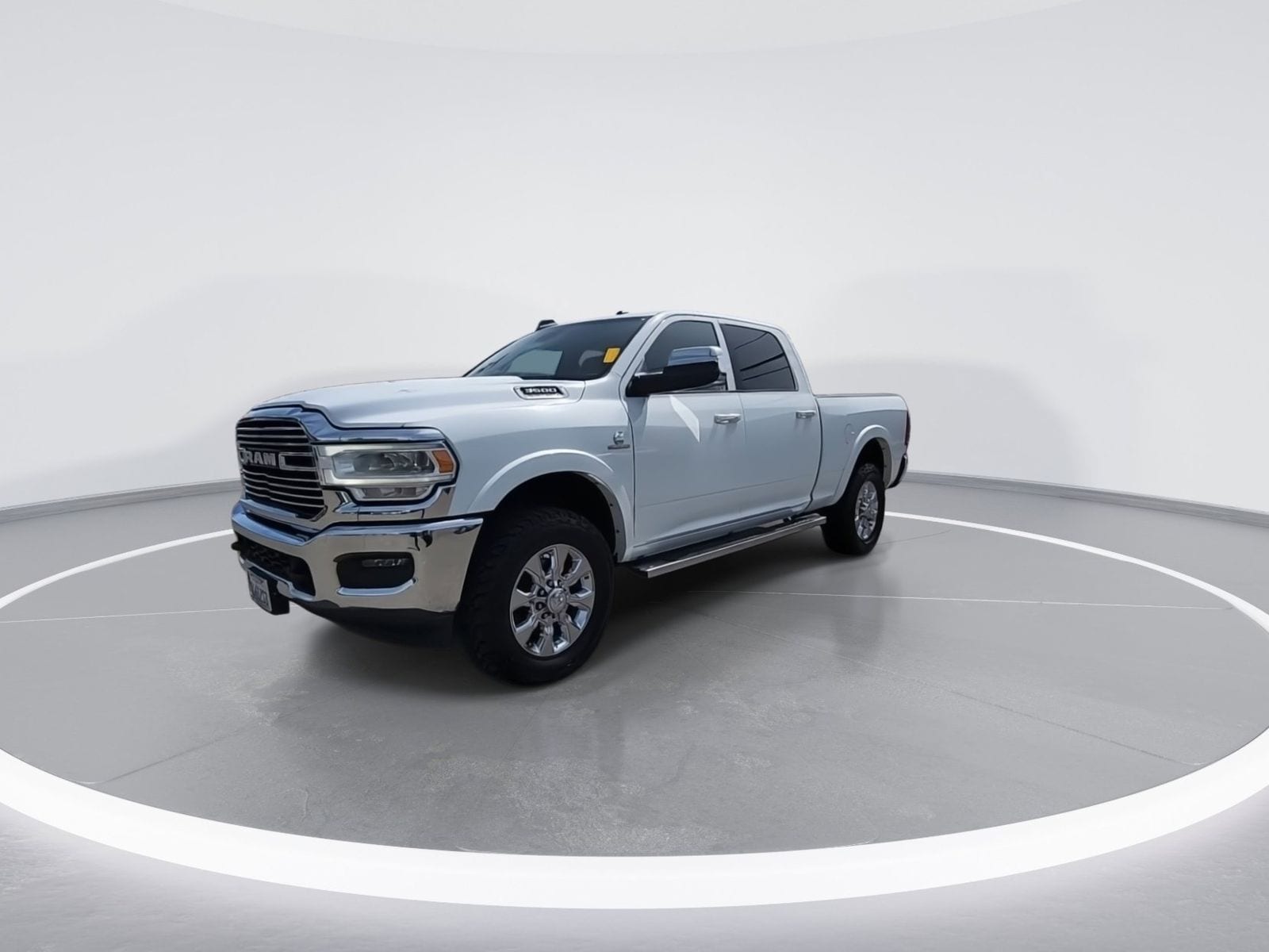 2020 Ram 3500 Laramie photo 3