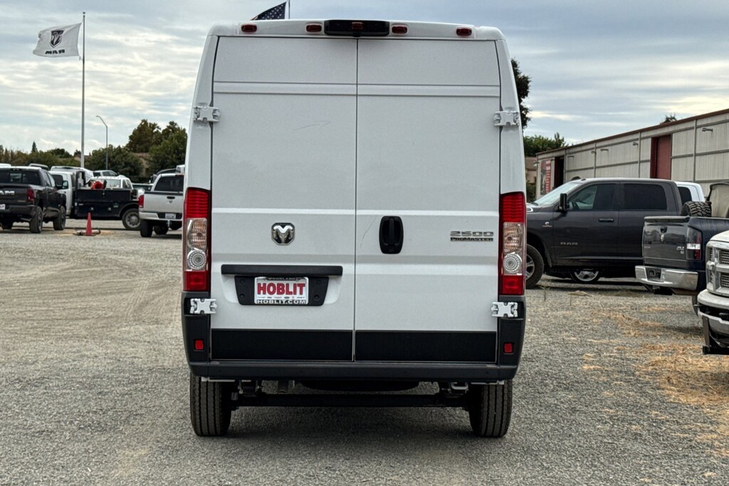 New 2026 Ram ProMaster PROMASTER 2500 SLT CARGO VAN HIGH ROOF 159' WB Cargo Van