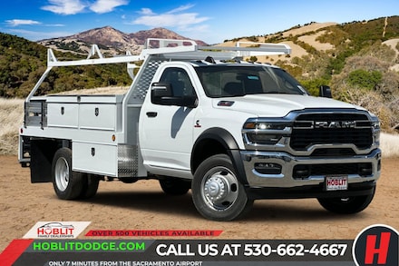 2025 Ram 5500 TRADESMAN CHASSIS REGULAR CAB 4X4 84' CA Pickup