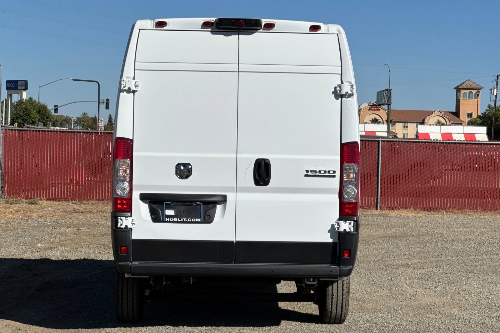 2026 Ram ProMaster 1500 SLT Cargo Van High Roof photo 3