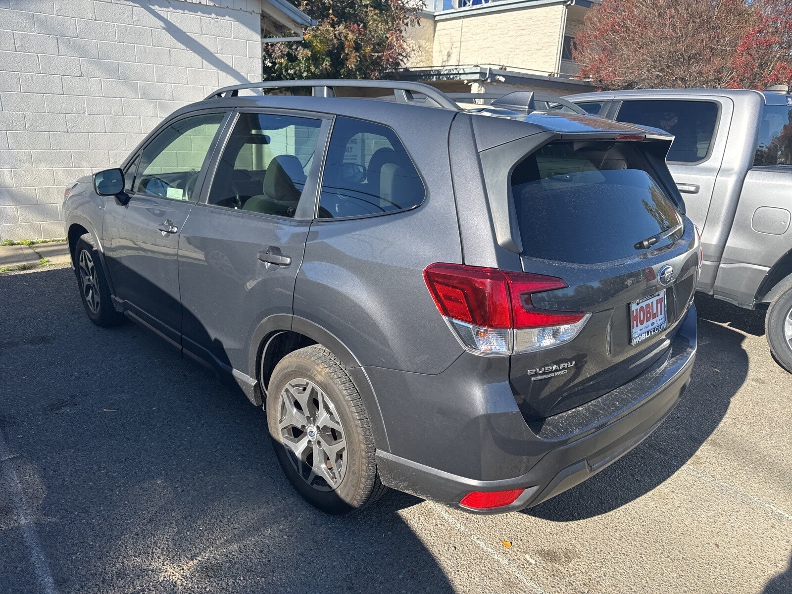 2022 Subaru Forester Premium photo 2