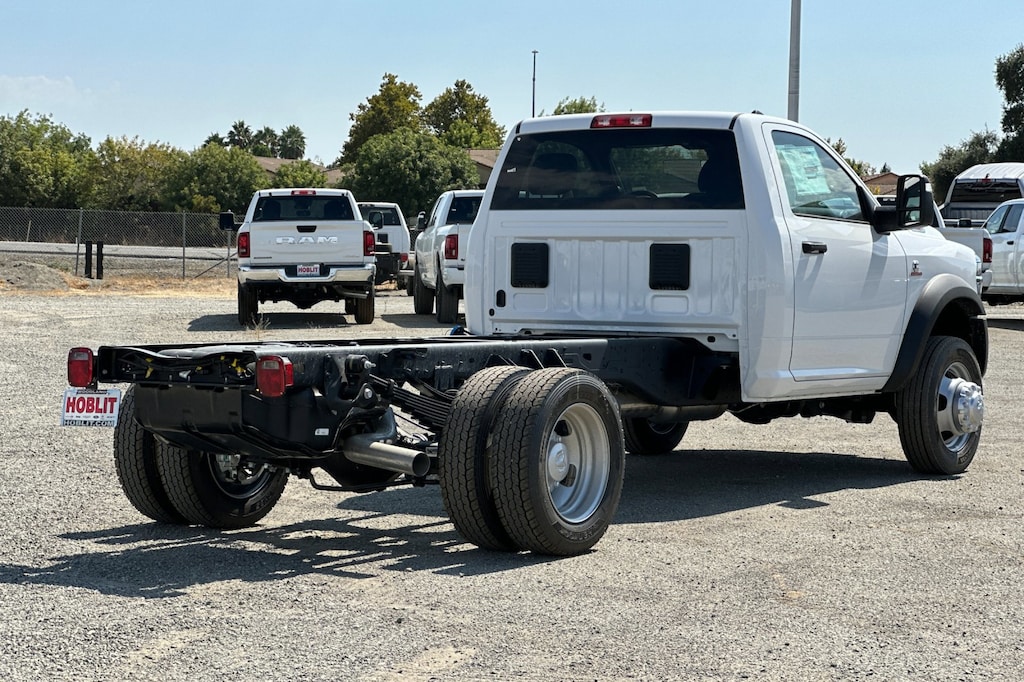 New 2025 Ram 5500 Chassis Cab 5500 TRADESMAN CHASSIS REGULAR CAB 4X4 84' CA Pickup