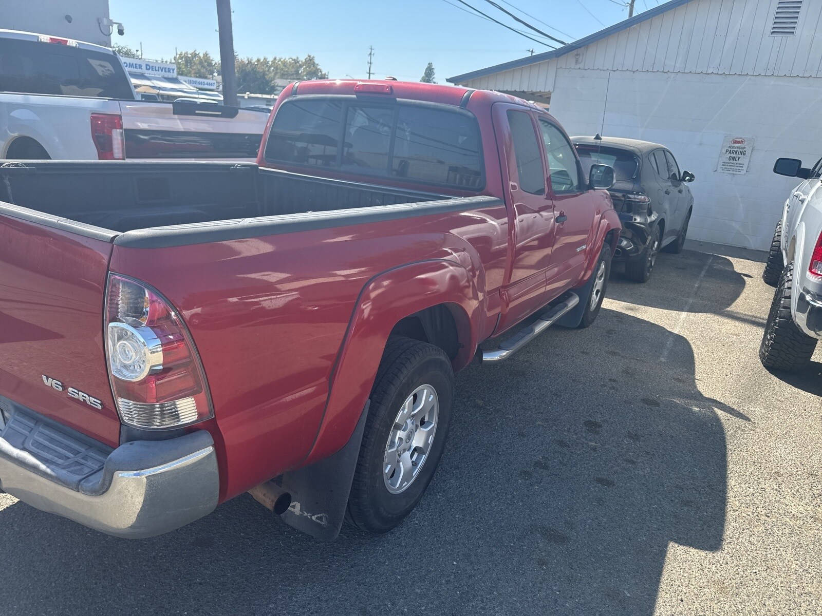 2010 Toyota Tacoma Base V6 photo 3