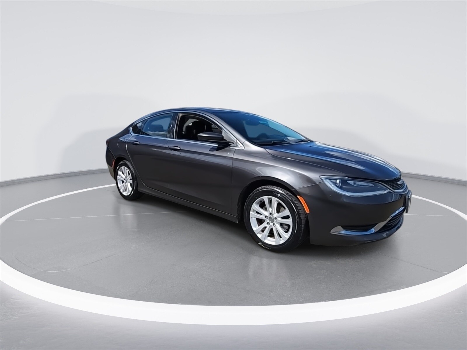 2016 Chrysler 200 Limited photo 2