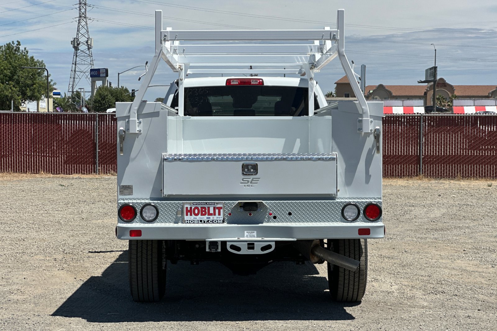 2025 Ram 2500 Tradesman photo 4