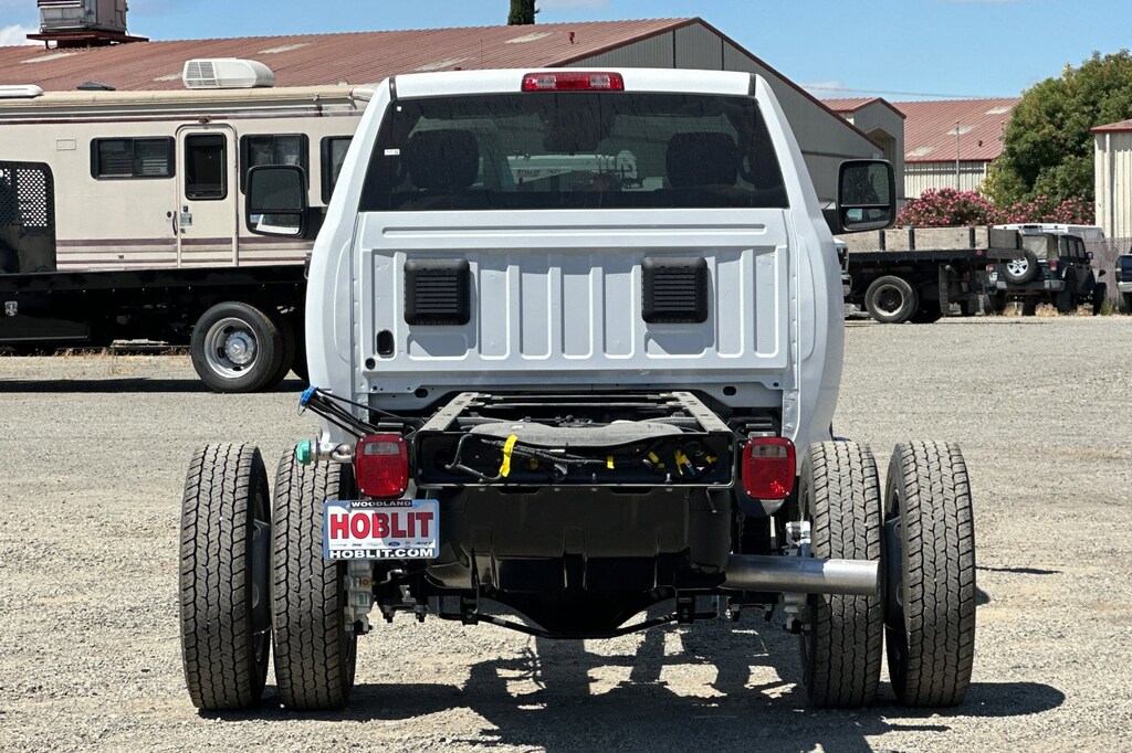 New 2025 Ram 4500 Chassis Cab 4500 TRADESMAN CHASSIS REGULAR CAB 4X4 84' CA Pickup
