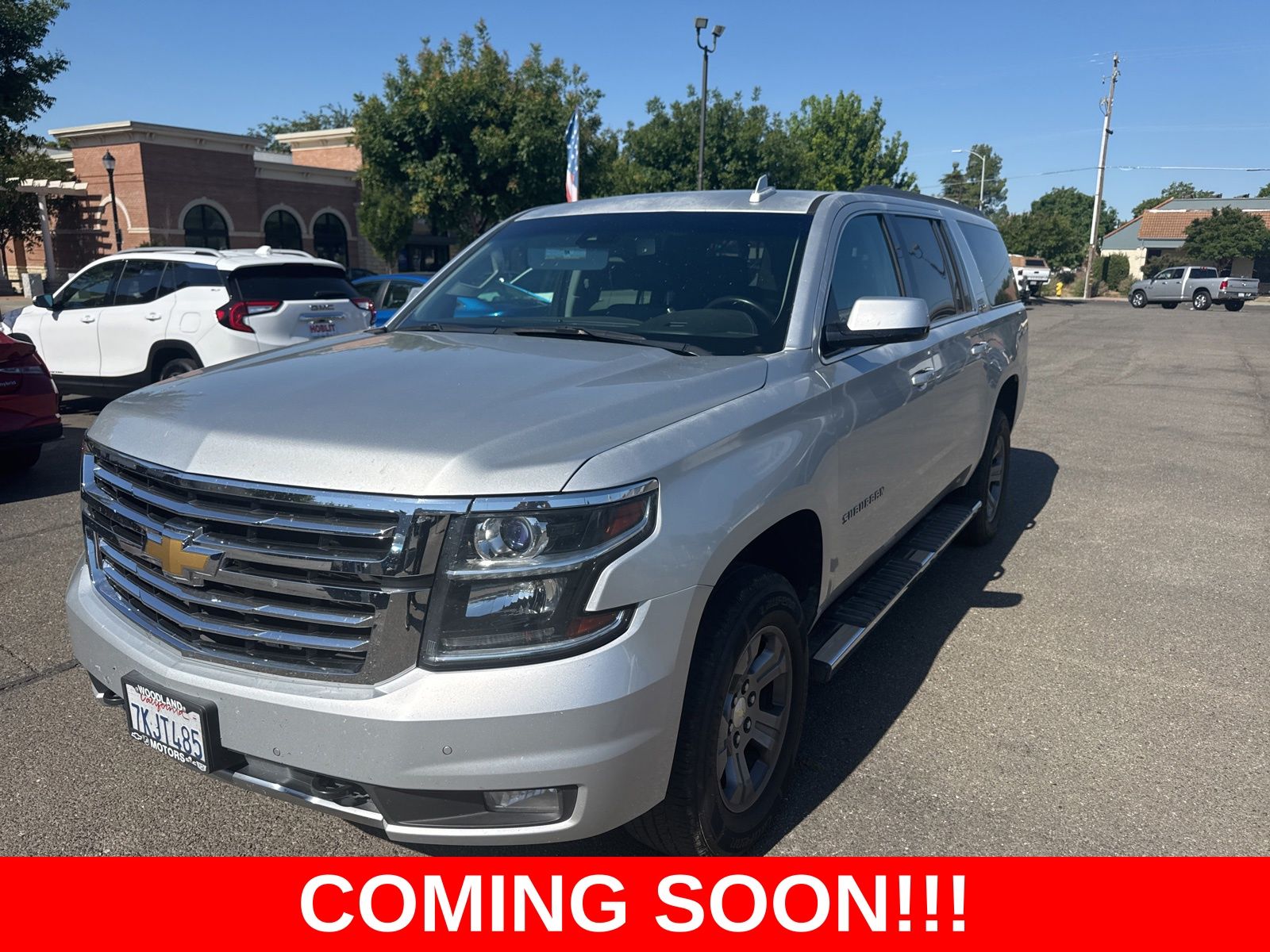 2015 Chevrolet Suburban 4WD 1500 LT's photo