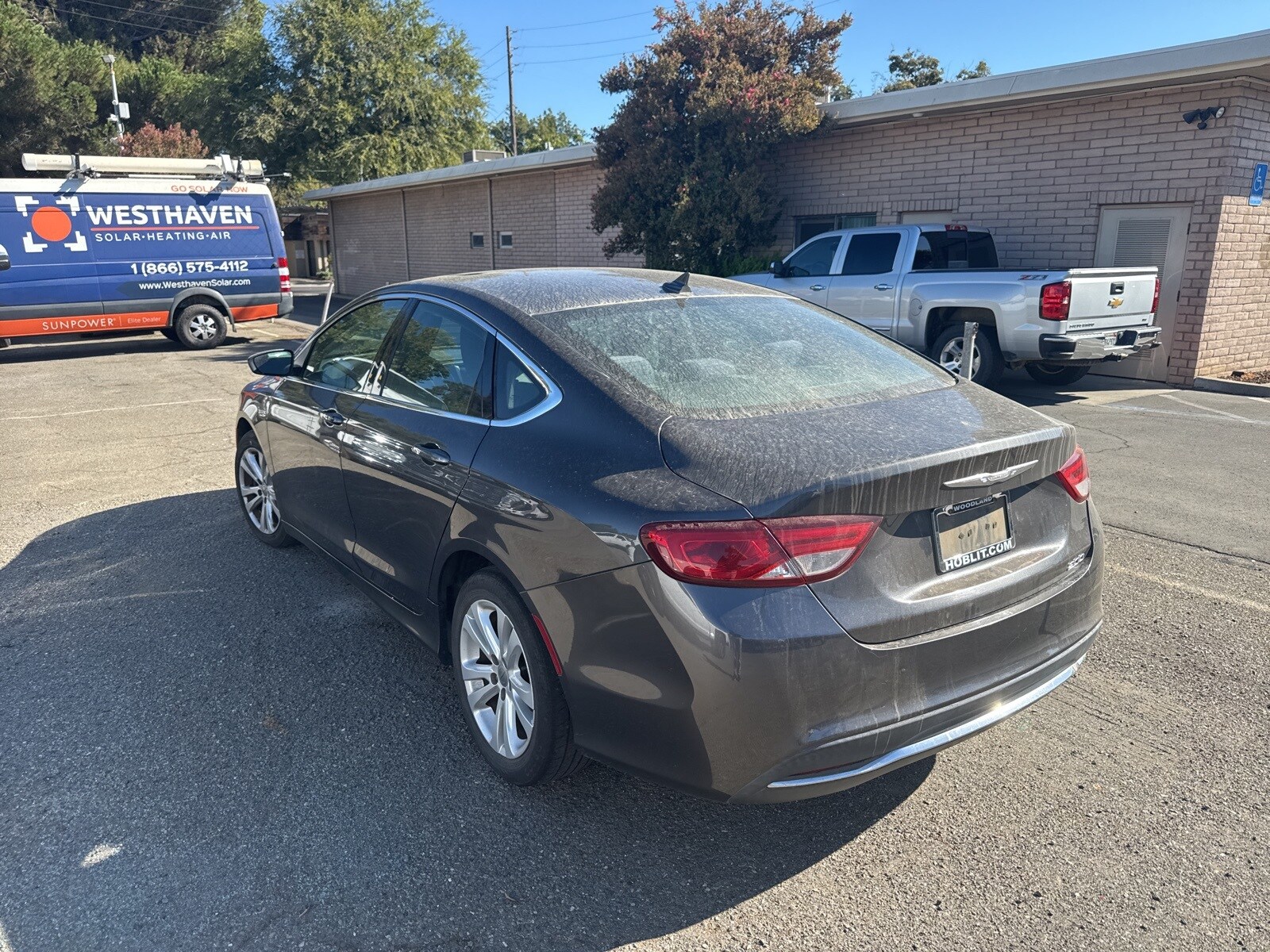 2016 Chrysler 200 Limited photo 2