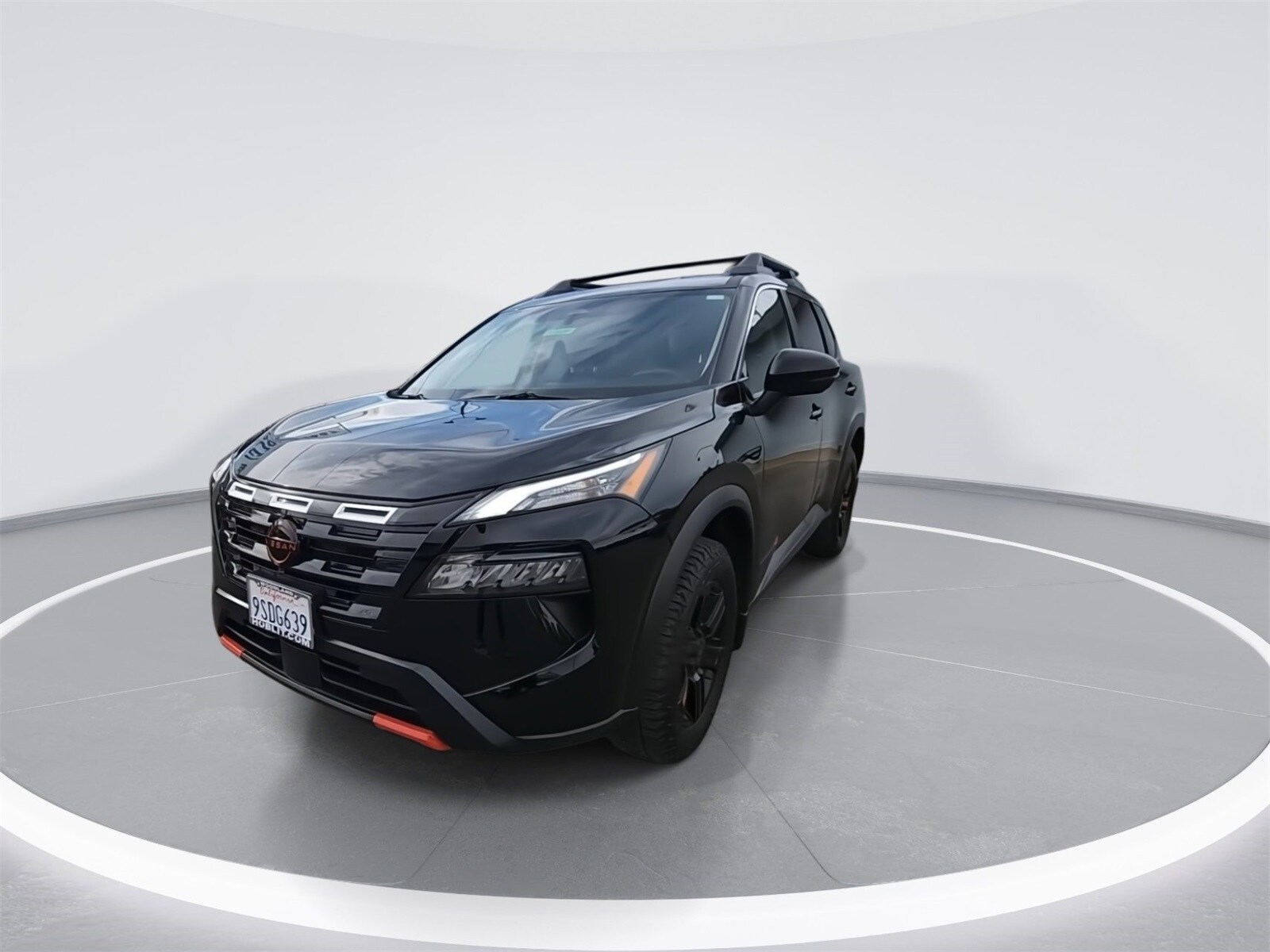 2025 Nissan Rogue SV photo 4