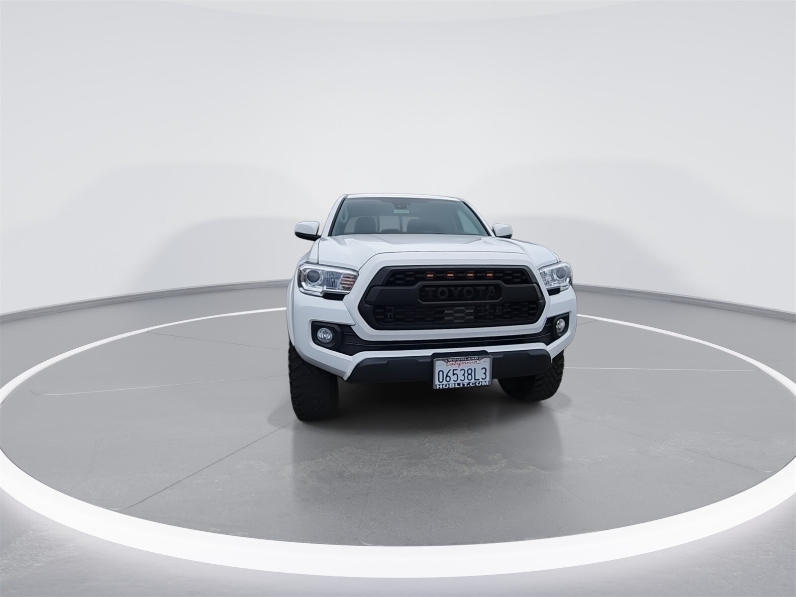 2022 Toyota Tacoma SR5 V6 photo 3