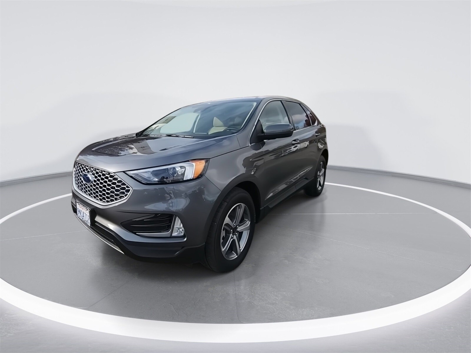 2024 Ford Edge SEL photo 4