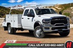 2025 Ram 5500 Chassis Cab 5500 TRADESMAN CHASSIS CREW CAB 4X4 84' CA Pickup