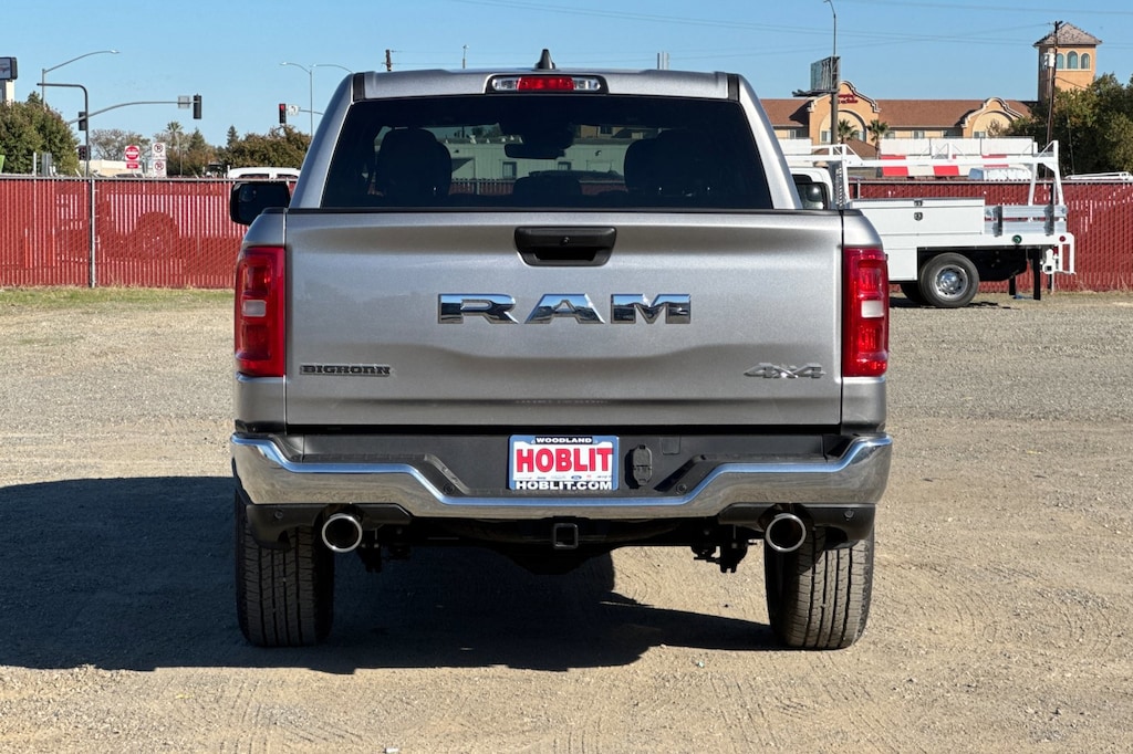 New 2026 Ram 1500 BIG HORN CREW CAB 4X4 5'7 BOX Pickup